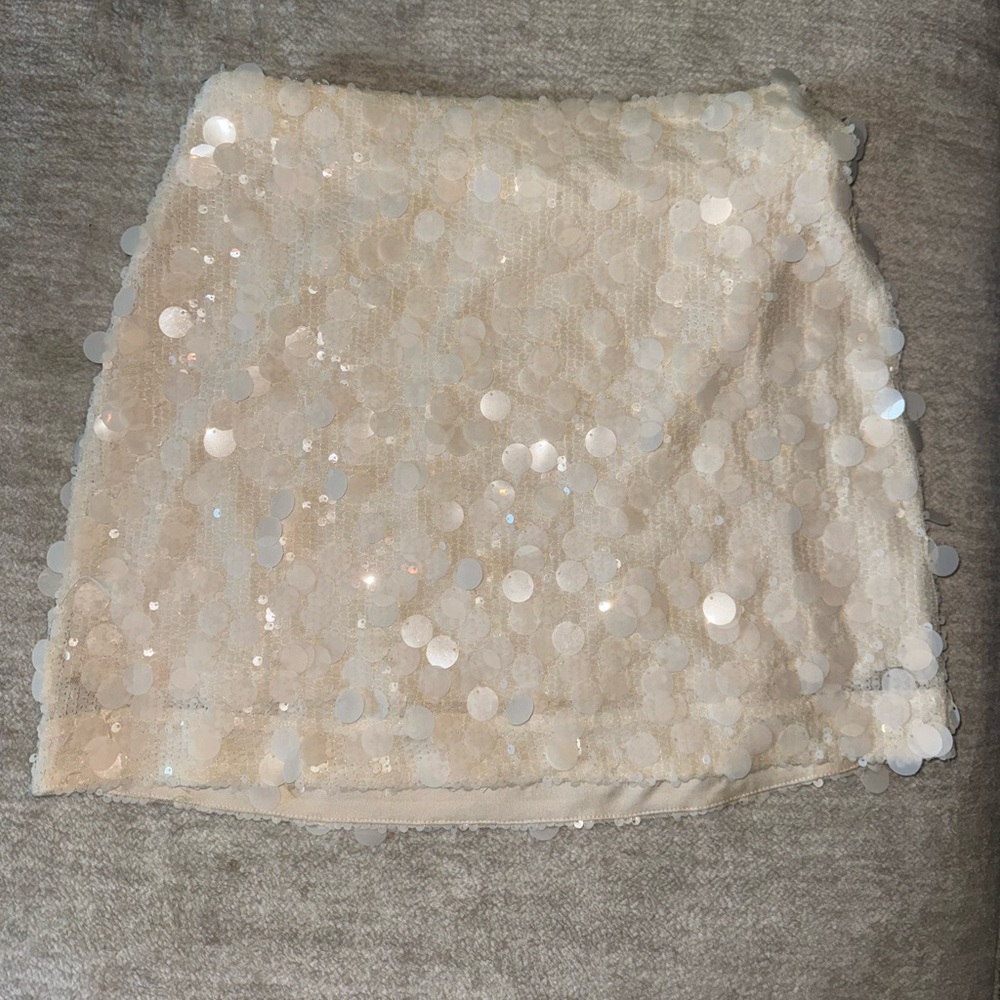 Grey lab sequin skirt🤍 perfect condition